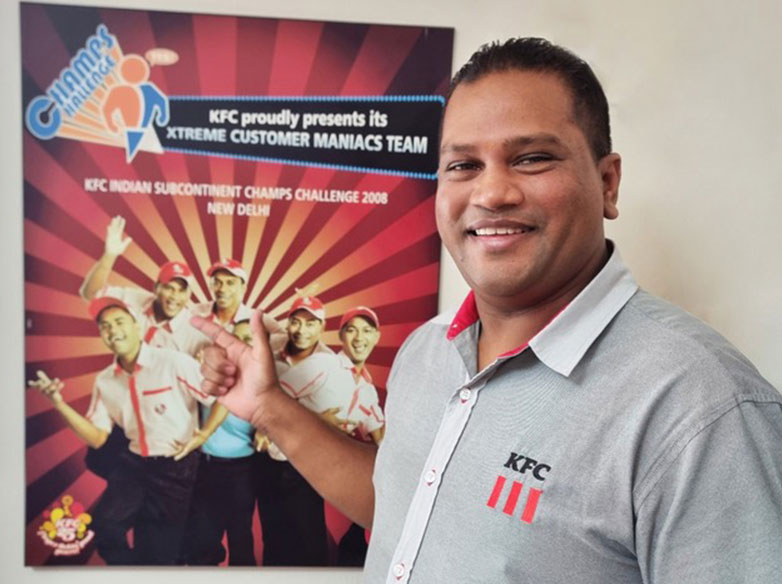 Deux Managers de KFC Maurice honorés par Yum